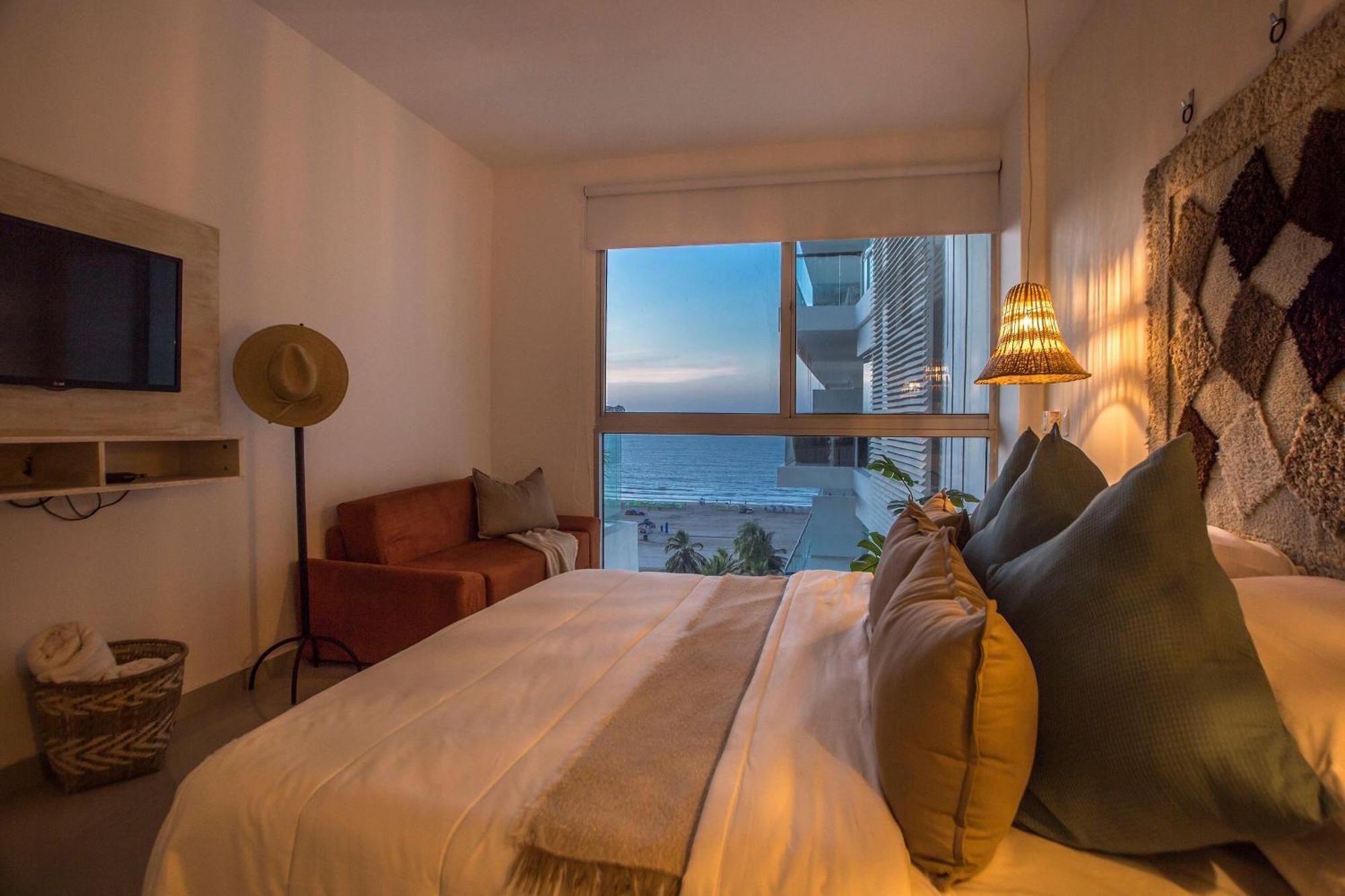 Frente Al Mar Con Acceso Directo A La Playa Morros Ultra Apartamento *