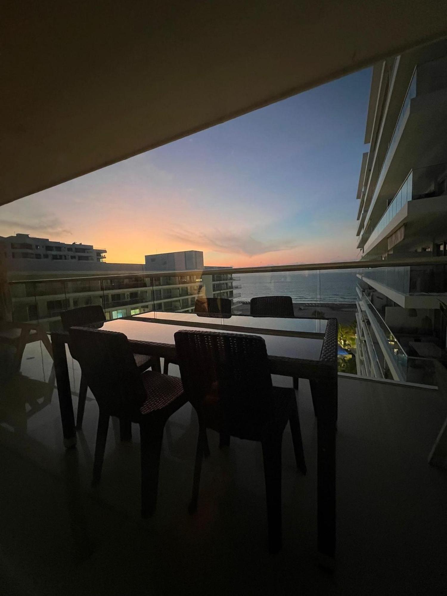 Apartamento Frente Al Mar Con Acceso Directo A La Playa Morros Ultra *