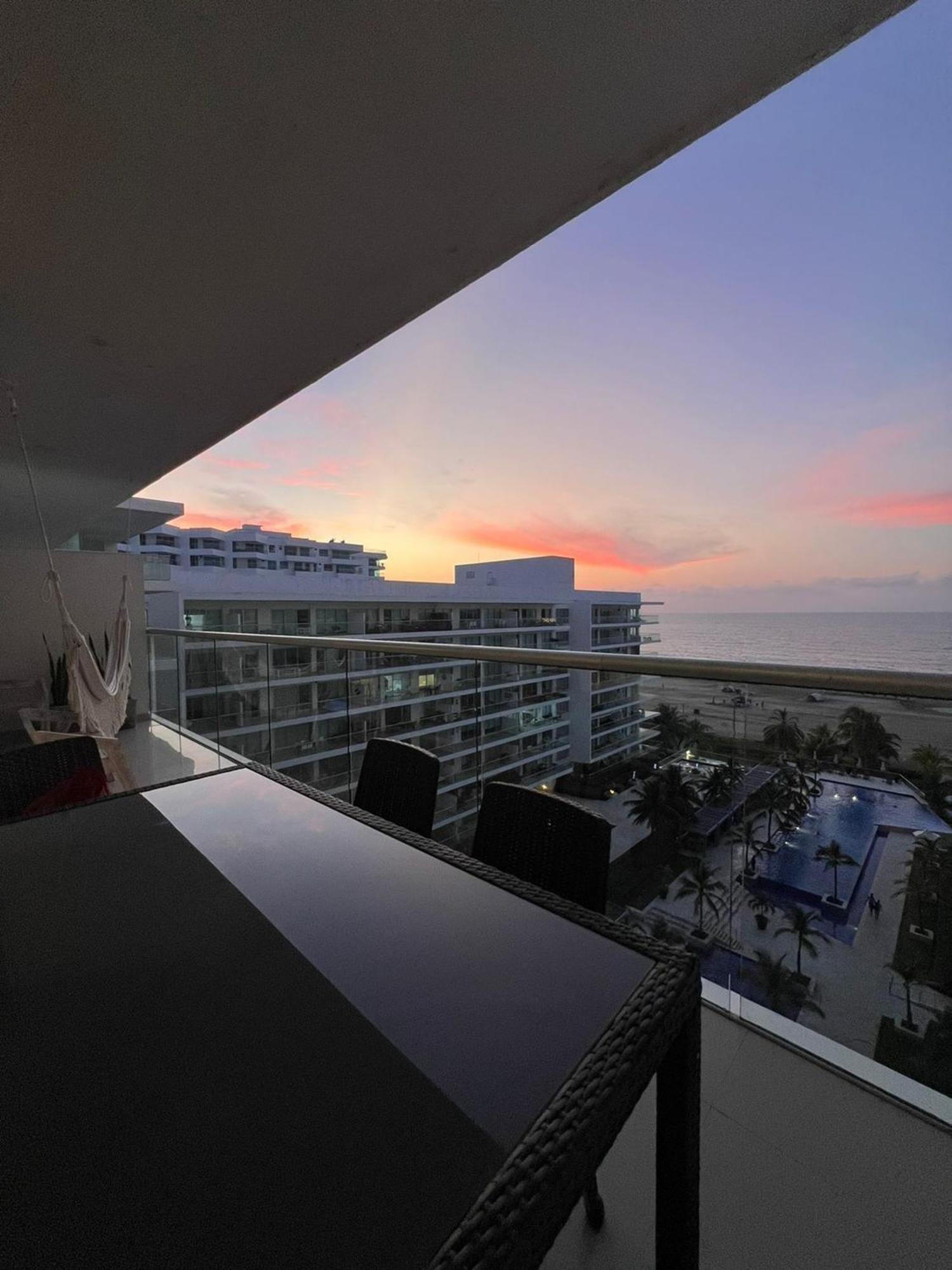 Apartamento Frente Al Mar Con Acceso Directo A La Playa Morros Ultra *