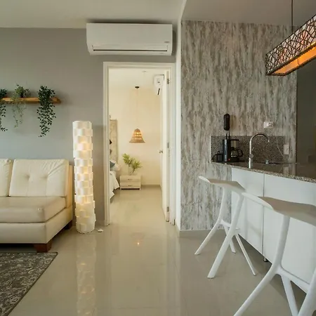 Frente Al Mar Con Acceso Directo A La Playa Morros Ultra Apartamento
