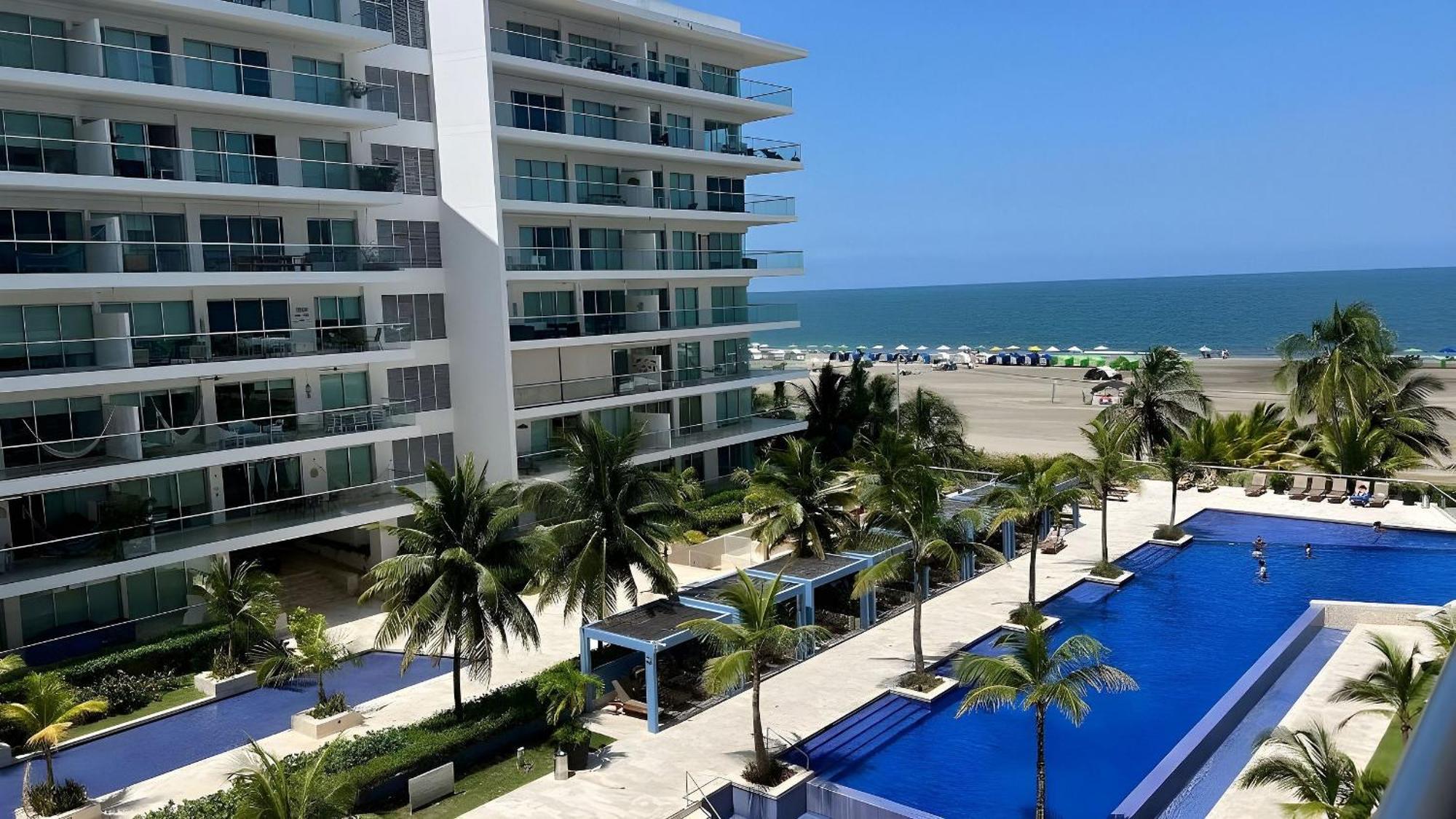 Frente Al Mar Con Acceso Directo A La Playa Morros Ultra Apartamento Cartagena